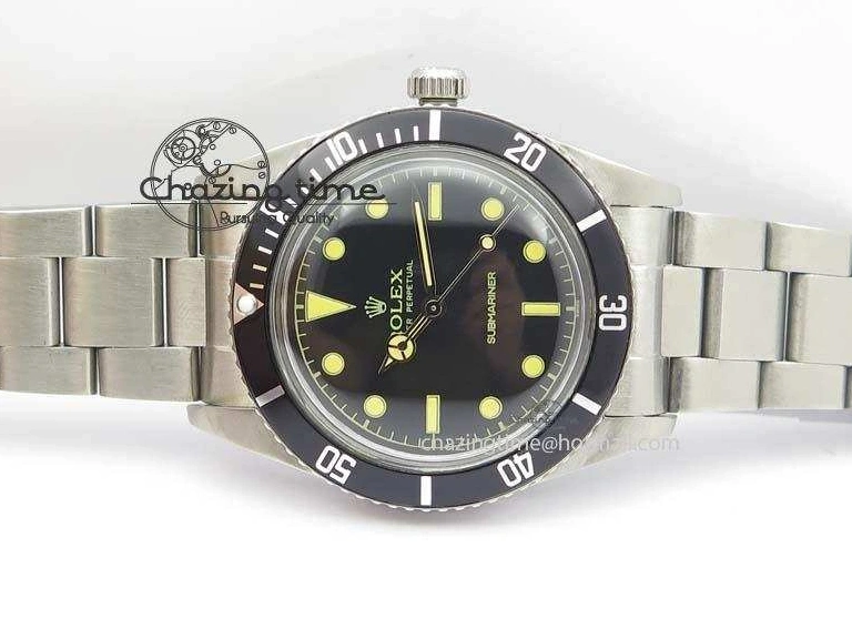 1223 Vintage 1680 Submariner No Date SS Black Dial On SS Bracelet A Timeless 3853